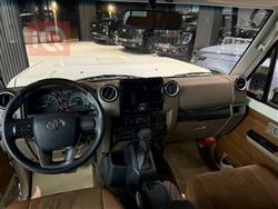 تويوتا لاند كروزر 70